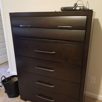 Bedroom Furniture Discounts 51 Photos 145 Reviews Furniture Stores 344 W 38th St New York Ny Phone Number Yelp