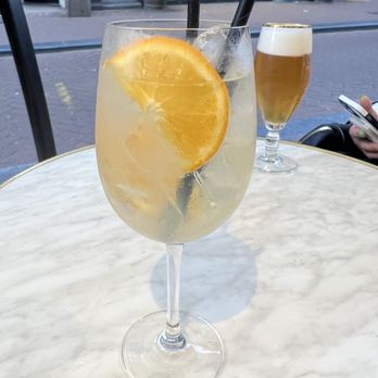 Bleu - Limoncello spritz - Brasseries Near Me - Amsterdam, New Hampshire Bleu - Limoncello spritz - Brasseries Near Me - Amsterdam, New Hampshire