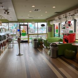 Joghurt - Great Seatings Area!