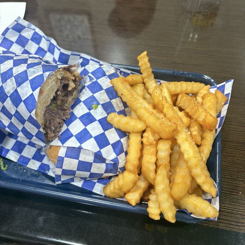 Blue Plate - Debris Po'boy - Cajun/Creole Near Me - Phoenix, Arizona