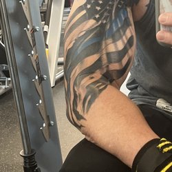 Acme Art & Tattoo - Flag tattoo