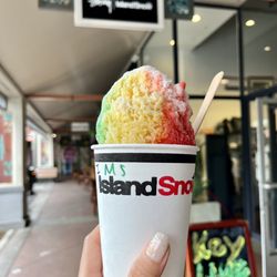 Island Snow Hawaii - Kailua Shopping Center