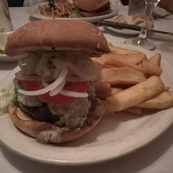 Maury's Tiny Cove - Steakhouses Near Me - Cincinnati, Ohio