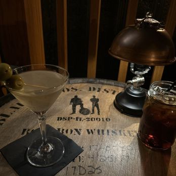 Blaum Bros Public House - Dirty gin martini and Schlibbity Doo - Distilleries Near Me - Galena, Illinois