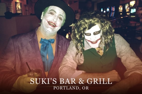 Suki's Bar & Grill by null