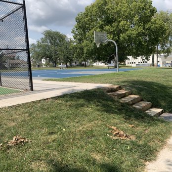 Strang Park - Basketball court - Parks Near Me - Overland Park, Kansas Strang Park - Basketball court - Parks Near Me - Overland Park, Kansas