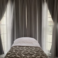 DermaCenter Medical Spa - Laser room