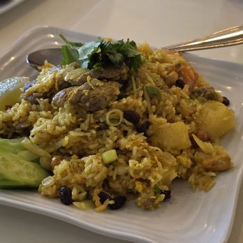 Lacha Somtum - Pineapple fried rice - Thai Near Me - Los Angeles, California