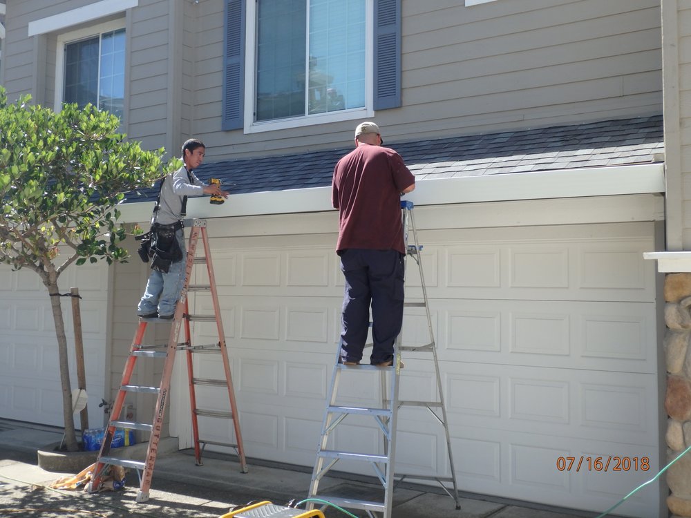 Slide of Sierra Roofing and Solar