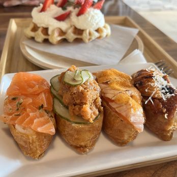 K Cafe Dabang - Rice Pockets -fresh salmon -spicy tuna -seared salmon -beef bulgogi - Coffee & Tea Near Me - Lynnwood, Washington