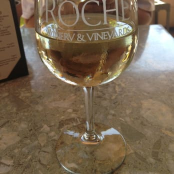 Roche Winery - Wine Tasting Room Near Me - Sonoma, California Roche Winery - Wine Tasting Room Near Me - Sonoma, California