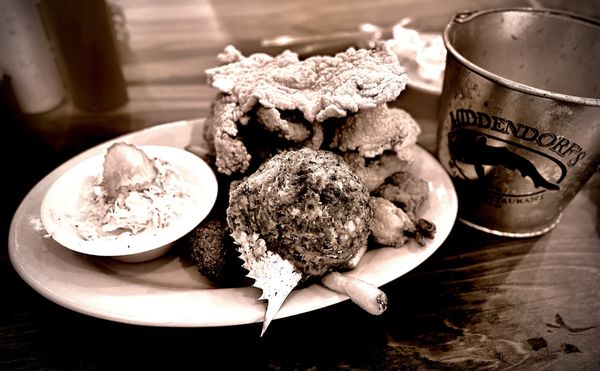 Middendorf's Manchac by null