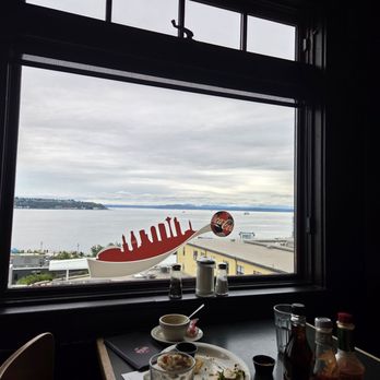 Lowell's Restaurant - American Near Me - Seattle, Washington Lowell's Restaurant - American Near Me - Seattle, Washington