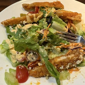 Emerald Restaurant - Buffalo Chicken Salad - Breakfast & Brunch Near Me - Verona, New York