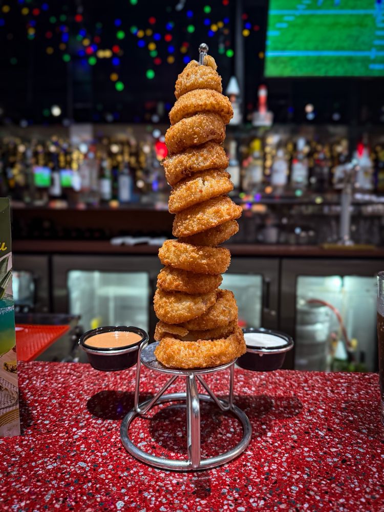 RED ROBIN GOURMET BURGERS AND BREWS - Updated December 2024 - 203