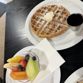 Bitzy’s Kitchen - Side fruit cup and waffle from The Big Rig - Breakfast & Brunch Near Me - Westminster, California