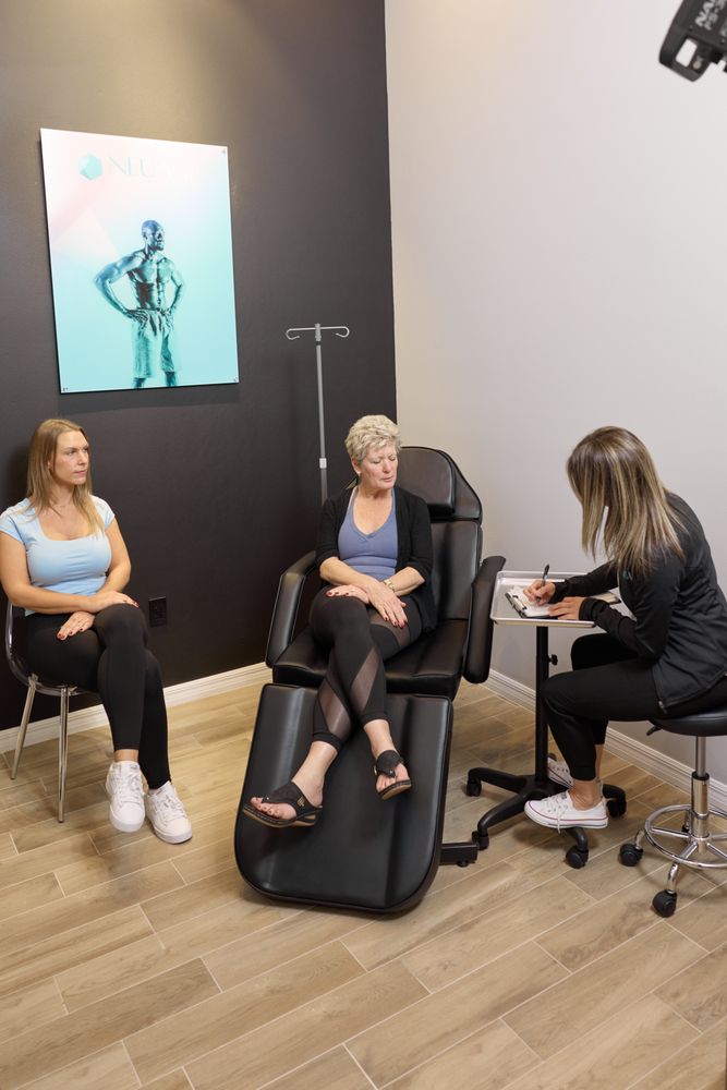 NEUAGE Health + Wellness - Sarasota