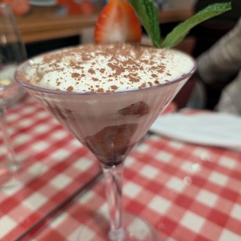 Angeli's Restaurant - Italian Near Me - Naperville, Illinois