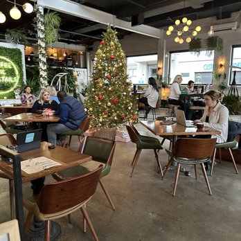 Parlor Public House - Coffee & Tea Near Me - Indianapolis, Indiana Parlor Public House - Coffee & Tea Near Me - Indianapolis, Indiana