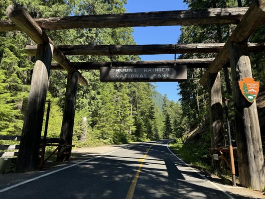 Mount Rainier by null