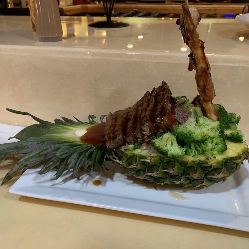 Pineapple Jacks Dunedin - Pineapple Jack. Steak and shrimp - Tiki Bars Near Me - Dunedin, Florida