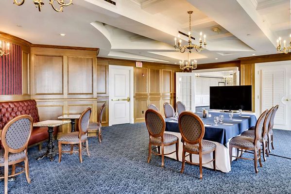 Madison Beach Hotel, Curio Collection by Hilton by null