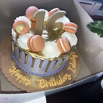 The Whisk Bakery - Exactly desired cake creation. - Bakeries Near Me - Smithtown, New York