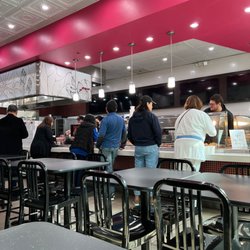 Lilian's Filipino Restaurant and Bakery - Interior