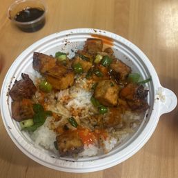 Tofu white rice bowl Tofu white rice bowl