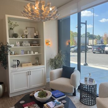 SkinSpirit - Buckhead - lobby - Skin Care Near Me - Atlanta, Georgia SkinSpirit - Buckhead - lobby - Skin Care Near Me - Atlanta, Georgia