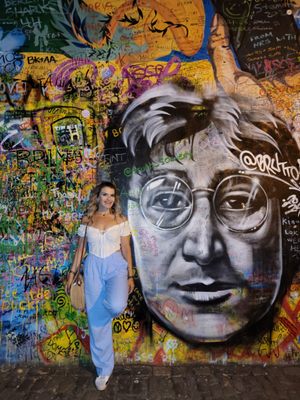 Lennon Wall by null