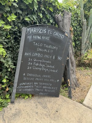 Mariscos El Chito by null