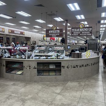 Buc-ee's - Gas Stations Near Me - Calhoun, Georgia Buc-ee's - Gas Stations Near Me - Calhoun, Georgia