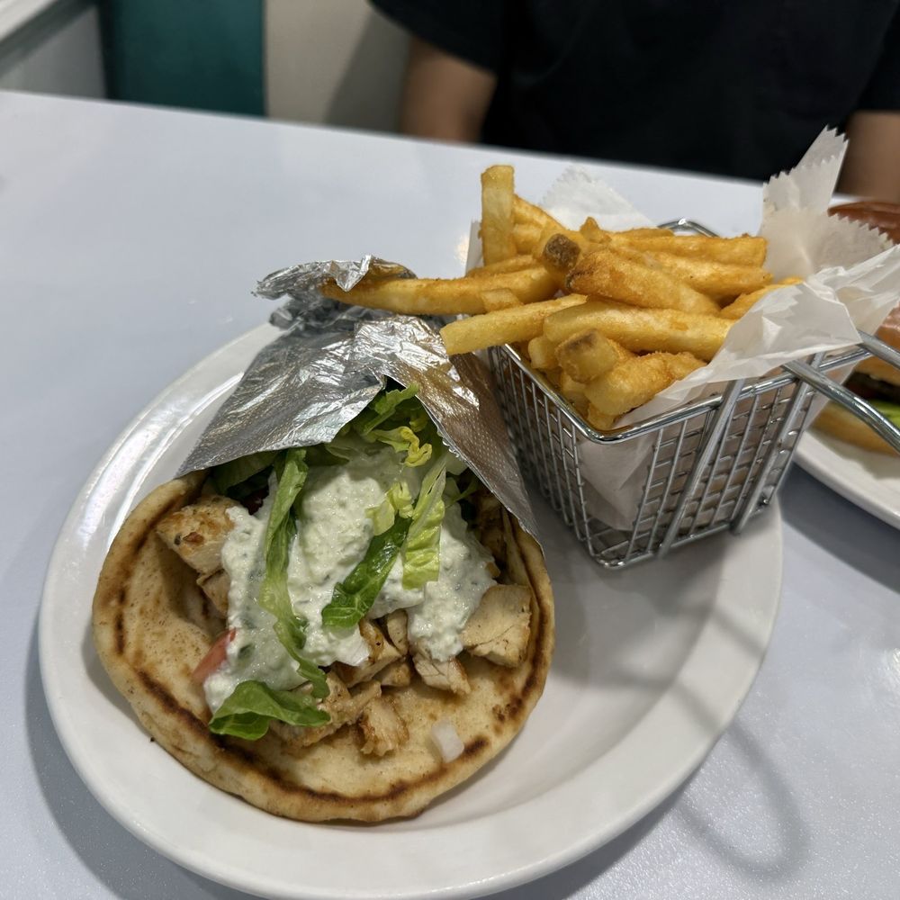 Van Dorn Diner - Chicken Souvlaki Platter no feta - Diners Near Me - Alexandria, Virginia Van Dorn Diner - Chicken Souvlaki Platter no feta - Diners Near Me - Alexandria, Virginia