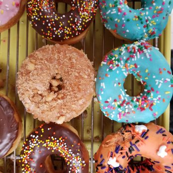 Simply Donuts - Donuts Near Me - Houston, Texas Simply Donuts - Donuts Near Me - Houston, Texas