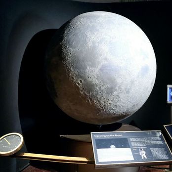 Griffith Observatory - Our Moon - so detailed! - Observatories Near Me - Los Angeles, California Griffith Observatory - Our Moon - so detailed! - Observatories Near Me - Los Angeles, California