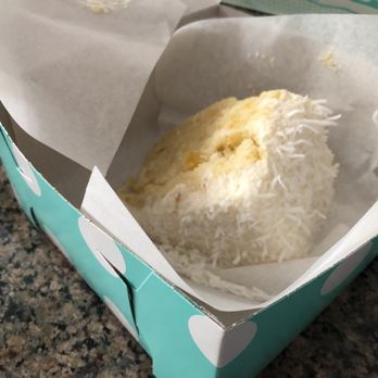 SusieCakes - I don't know what cake this is. Got my order wrong. - Desserts Near Me - Manhattan Beach, California SusieCakes - I don't know what cake this is. Got my order wrong. - Desserts Near Me - Manhattan Beach, California