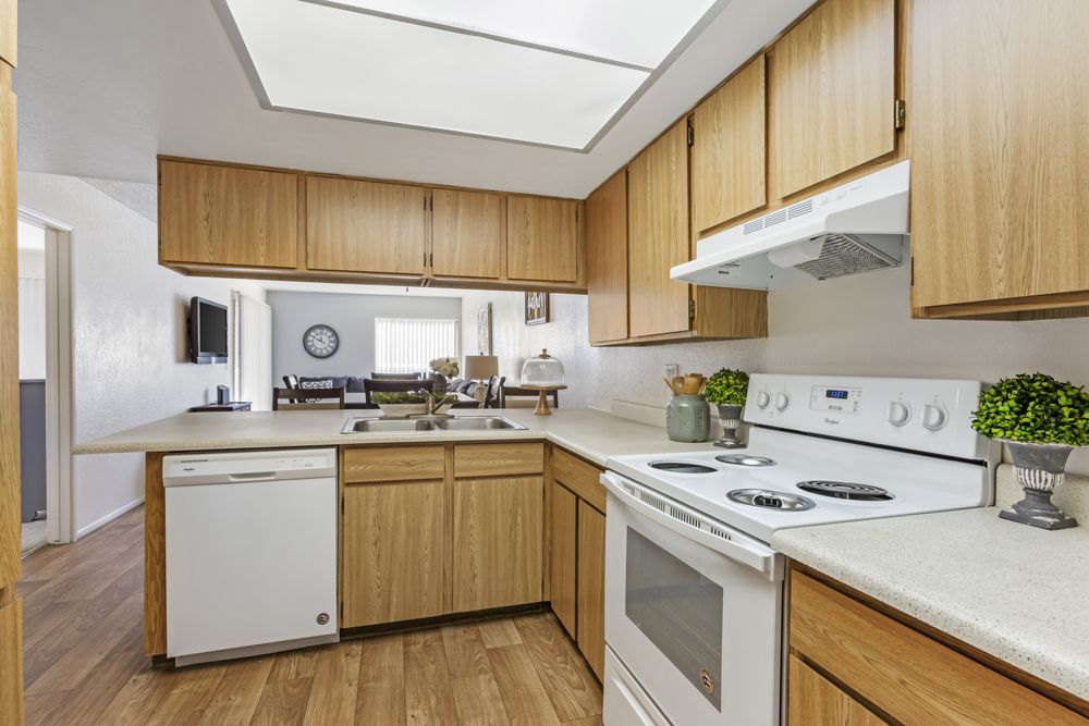 Aztec Springs Apartments - property management company in Mesa, AZ