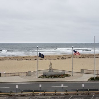 Ashworth by the Sea - Oceanview room - Hotels Near Me - Hampton, New Hampshire Ashworth by the Sea - Oceanview room - Hotels Near Me - Hampton, New Hampshire