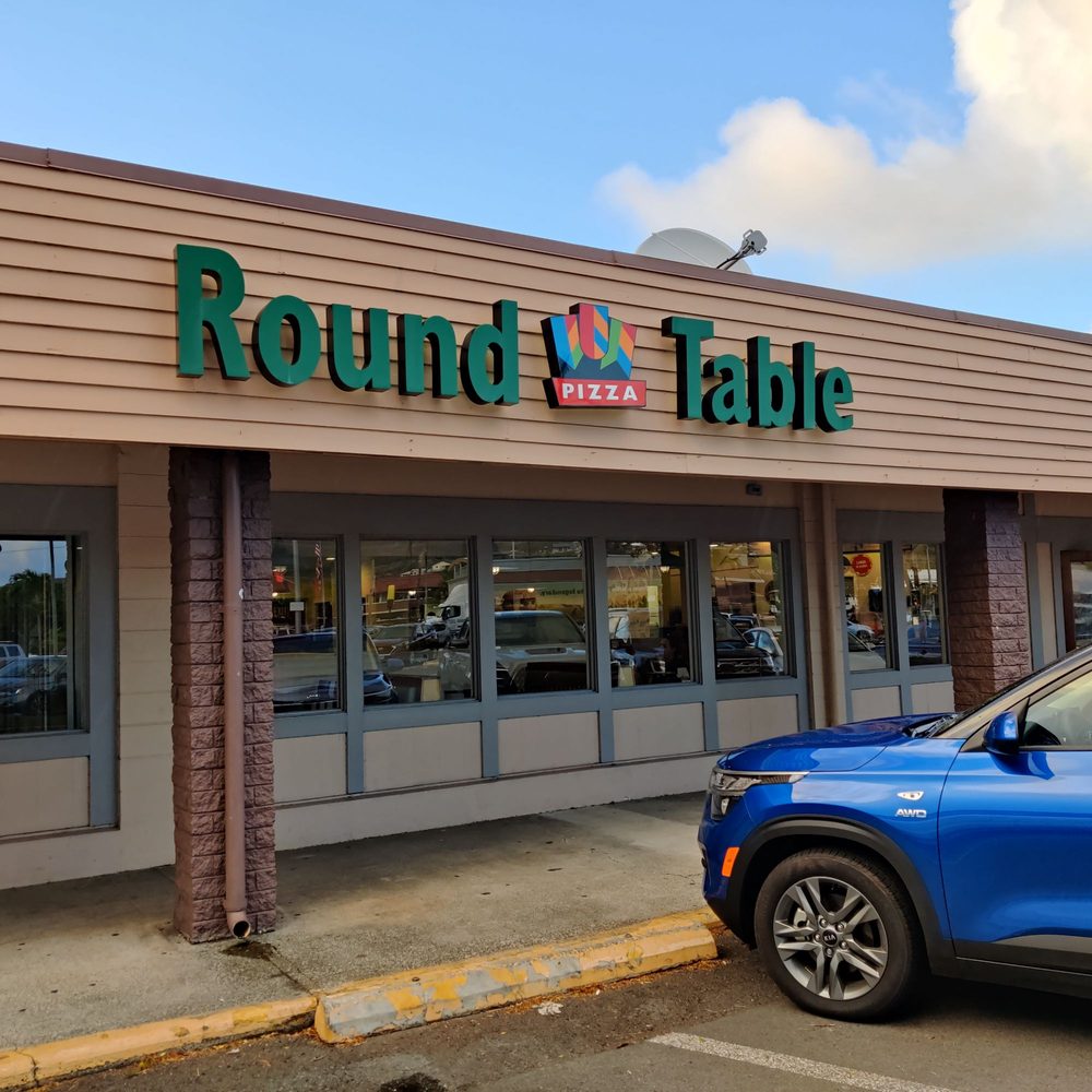 Round Table Pizza - Kailua location is in Enchanted Lakes - Pizza Near Me - Kailua, Hawaii Round Table Pizza - Kailua location is in Enchanted Lakes - Pizza Near Me - Kailua, Hawaii