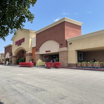 Super King Markets - Outside - Grocery Near Me - Claremont, California Super King Markets - Outside - Grocery Near Me - Claremont, California