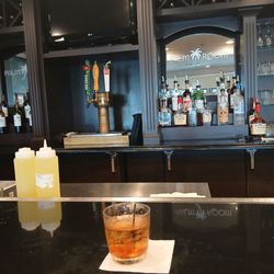 The Palm Room Bar & Grill - Jameson and nice bar
