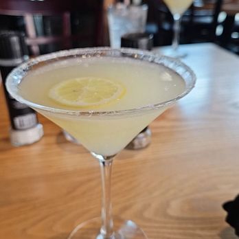 Sedona Taphouse - Lemon drop - Beer Bar Near Me - Glen Allen, Virginia