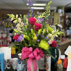 Fancy Plants' Flowers & Gifts