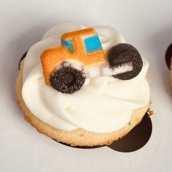 Lil Bites Bakery - Caterers Near Me Lil Bites Bakery - Caterers Near Me