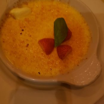 Maggiano's - Creme Brulee - Italian Near Me - Overland Park, Kansas