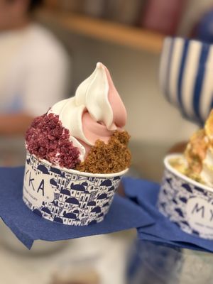 MYKA Greek Frozen Yogurt by null