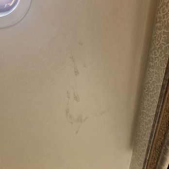 Hilton Suites Boca Raton - Weird ceiling stains - Hotels Near Me - Boca Raton, Florida