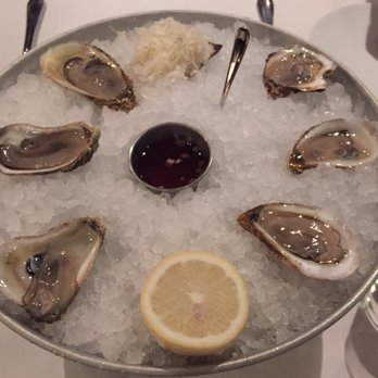 Monarque - Oysters - Brasseries Near Me - Montreal, Quebec Monarque - Oysters - Brasseries Near Me - Montreal, Quebec