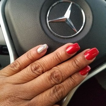 Silk Nails - Nail Salons Near Me - Inglewood, California